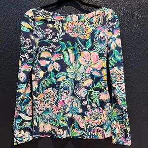 Lilly Pulitzer long sleeve boat neck top. Worn once.